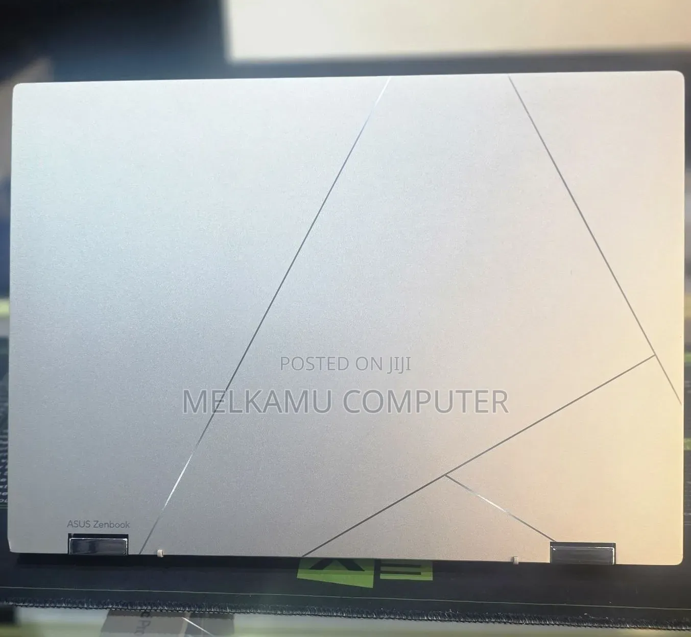 New Laptop Asus Zenbook 14 16GB Intel Core i7 SSD 512GB