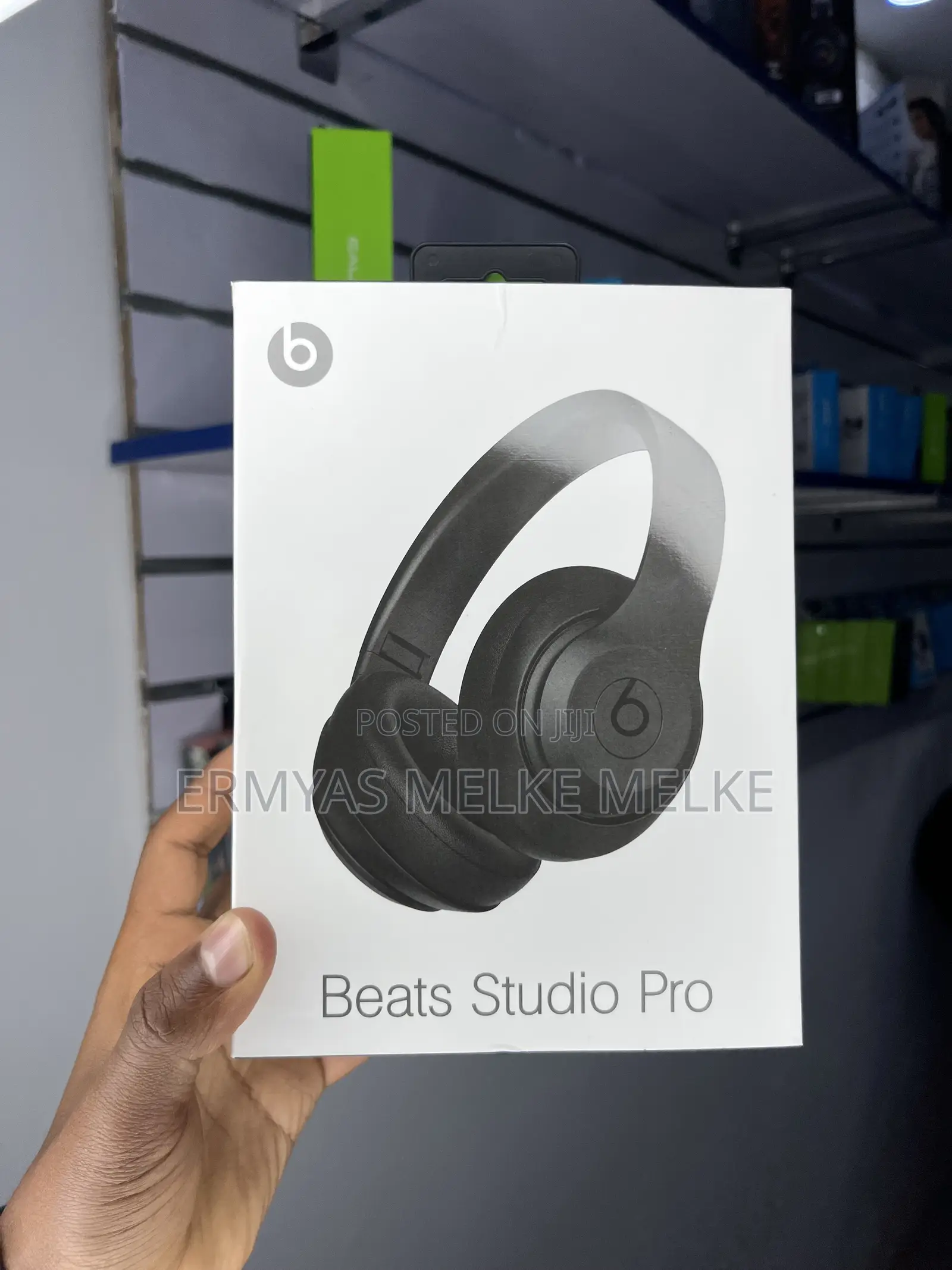  Beats Studio Pro Wireless Headset 