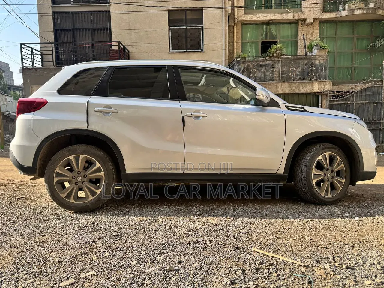 Suzuki Vitara 2021 Silver