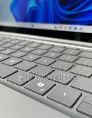 New Laptop Microsoft Surface 16GB Intel Core Ultra 7 SSD 512GB
