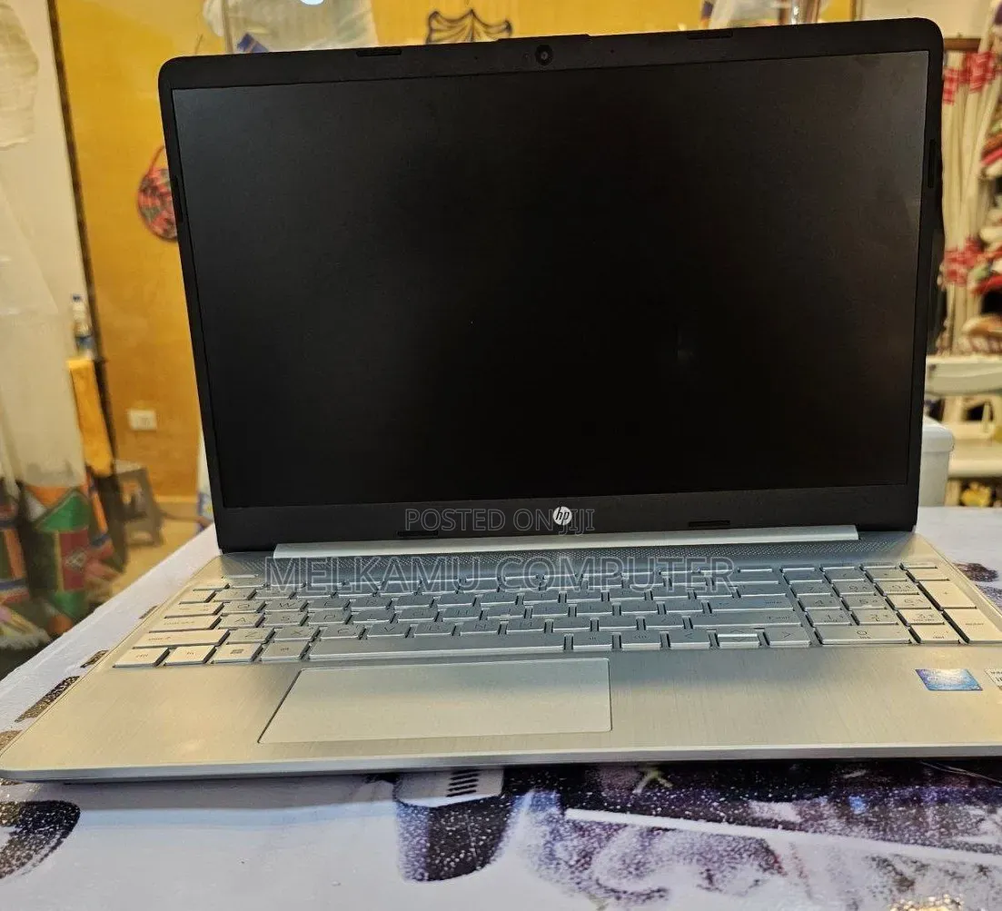 New Laptop HP Stream Notebook 8GB Intel Core i7 SSD 512GB