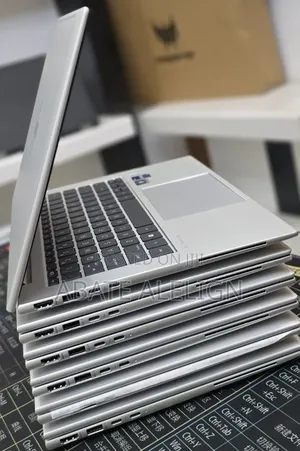 New Laptop HP EliteBook 840 G9 16GB Intel Core i7 SSD 512GB