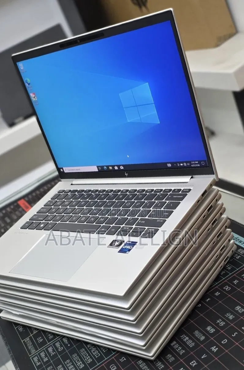 New Laptop HP EliteBook 840 G9 16GB Intel Core i7 SSD 512GB