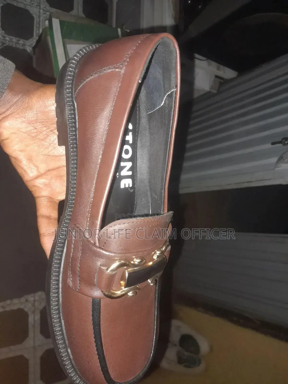 Shoes Sell