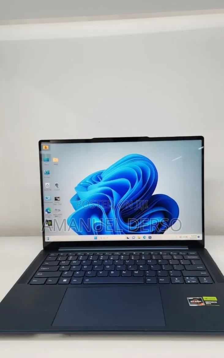 New Laptop Lenovo Legion 5 16GB Intel Core Ultra 5 SSD 512GB