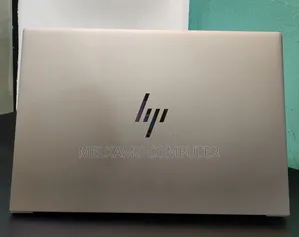 New Laptop HP ZBook Studio 16GB Intel Core i9 SSD 512GB