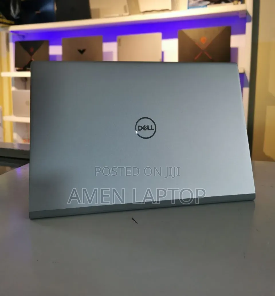 New Laptop Dell Inspiron 15 5502 16GB Intel SSD 512GB
