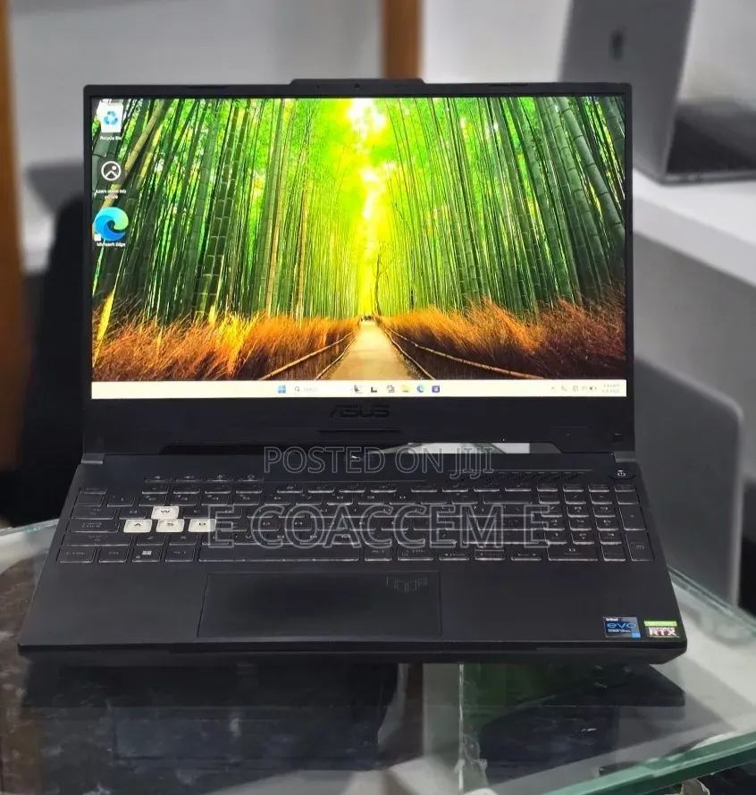 New Laptop Asus 16GB Intel Core i7 SSD 512GB