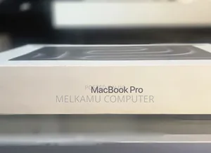 New Laptop Apple MacBook Pro 2023 M3 Max 36GB Apple M3 Max SSD 1T