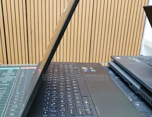 New Laptop HP 16GB Intel Core i9 SSD 1T