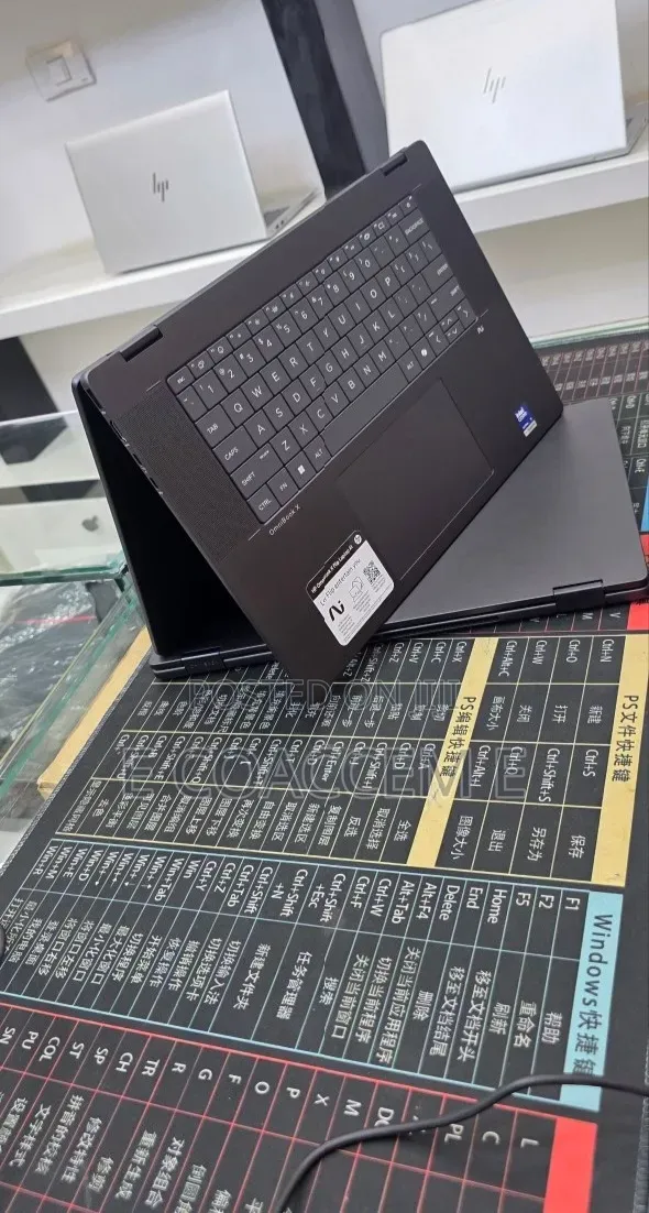 New Laptop HP OmniBook X Flip 16" 16GB Intel Core Ultra 7 SSD 1T