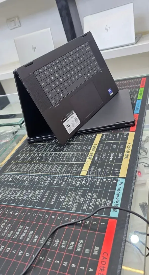 New Laptop HP OmniBook X Flip 16" 16GB Intel Core Ultra 7 SSD 1T