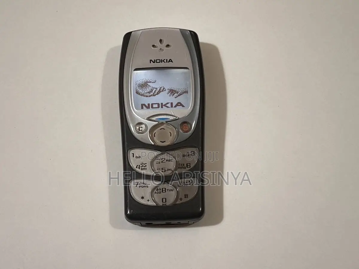 New Nokia 2300 Silver