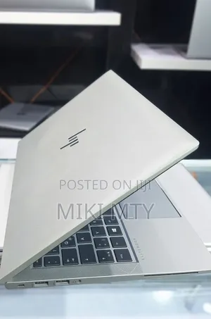 New Laptop HP EliteBook x360 1030 G7 8GB Intel Core i5 SSD 512GB