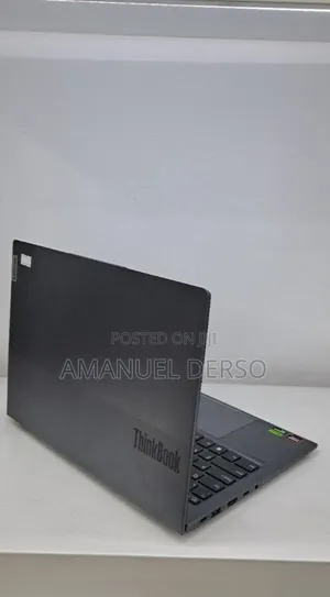 New Laptop Lenovo Legion 5 16GB AMD Ryzen 7 SSD 512GB