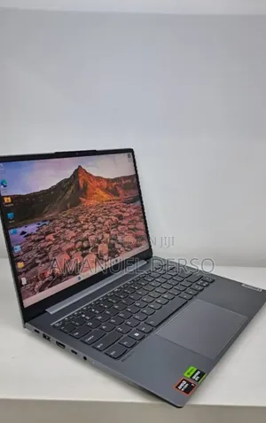 New Laptop Lenovo Legion 5 16GB AMD Ryzen 7 SSD 512GB