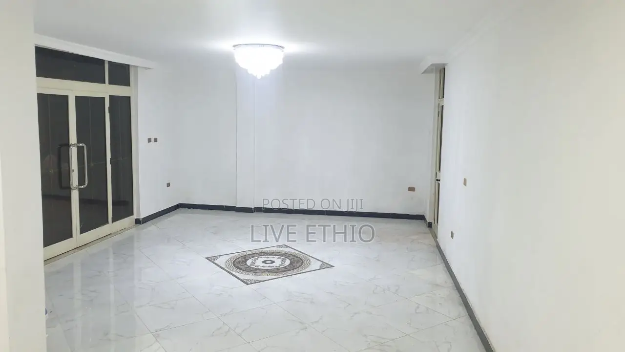 11bdrm Apartment in Arada for rent