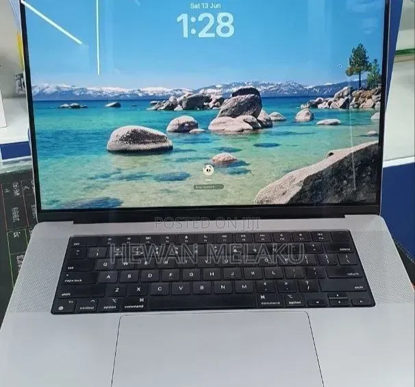 New Laptop Apple MacBook Pro 2021 M1 Max 32GB Apple M1 Max SSD 1T