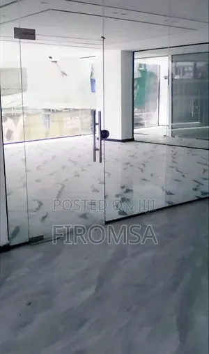 Mixed Use Commercial Building for Rent