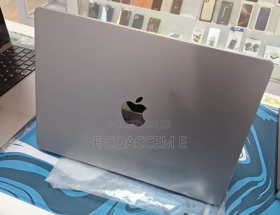 New Laptop Apple MacBook Pro 2021 M1 16GB Apple M1 SSD 512GB