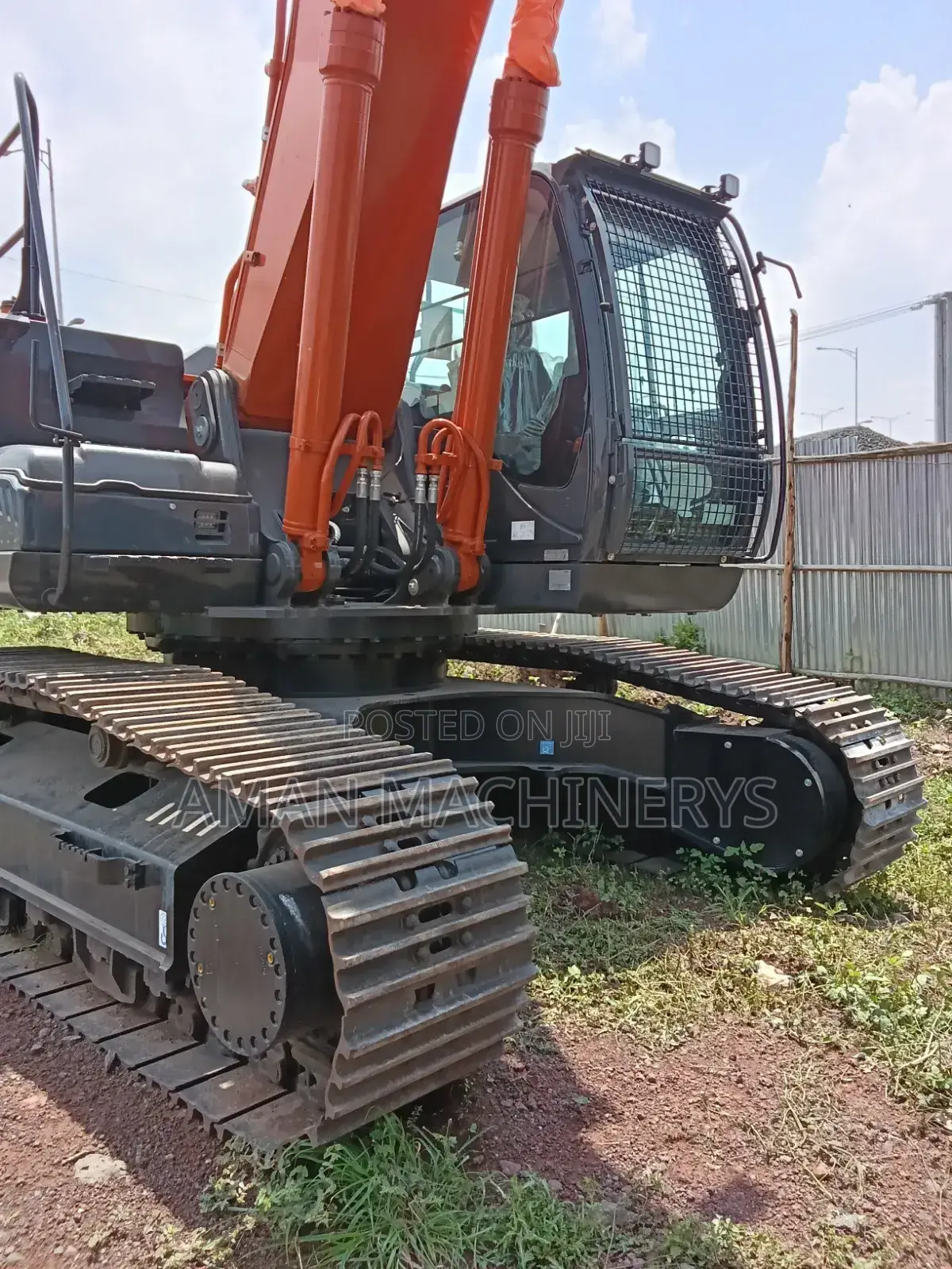 Hitachi 350h-7g With 50%70%Bank Option