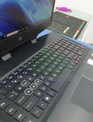 New Laptop HP Omen 17 16GB Intel Core i7 SSD 256GB