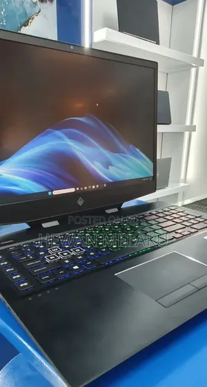 New Laptop HP Omen 17 16GB Intel Core i7 SSD 512GB