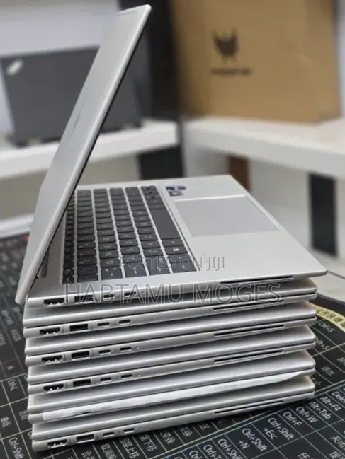 New Laptop HP EliteBook 840 G9 16GB Intel Core i7 SSD 1T