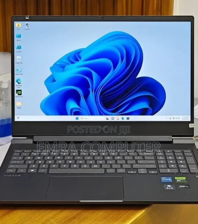 New Laptop HP Victus 16 16GB Intel Core i7 SSD 1T