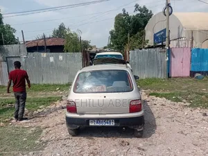 Suzuki Alto 2004 White