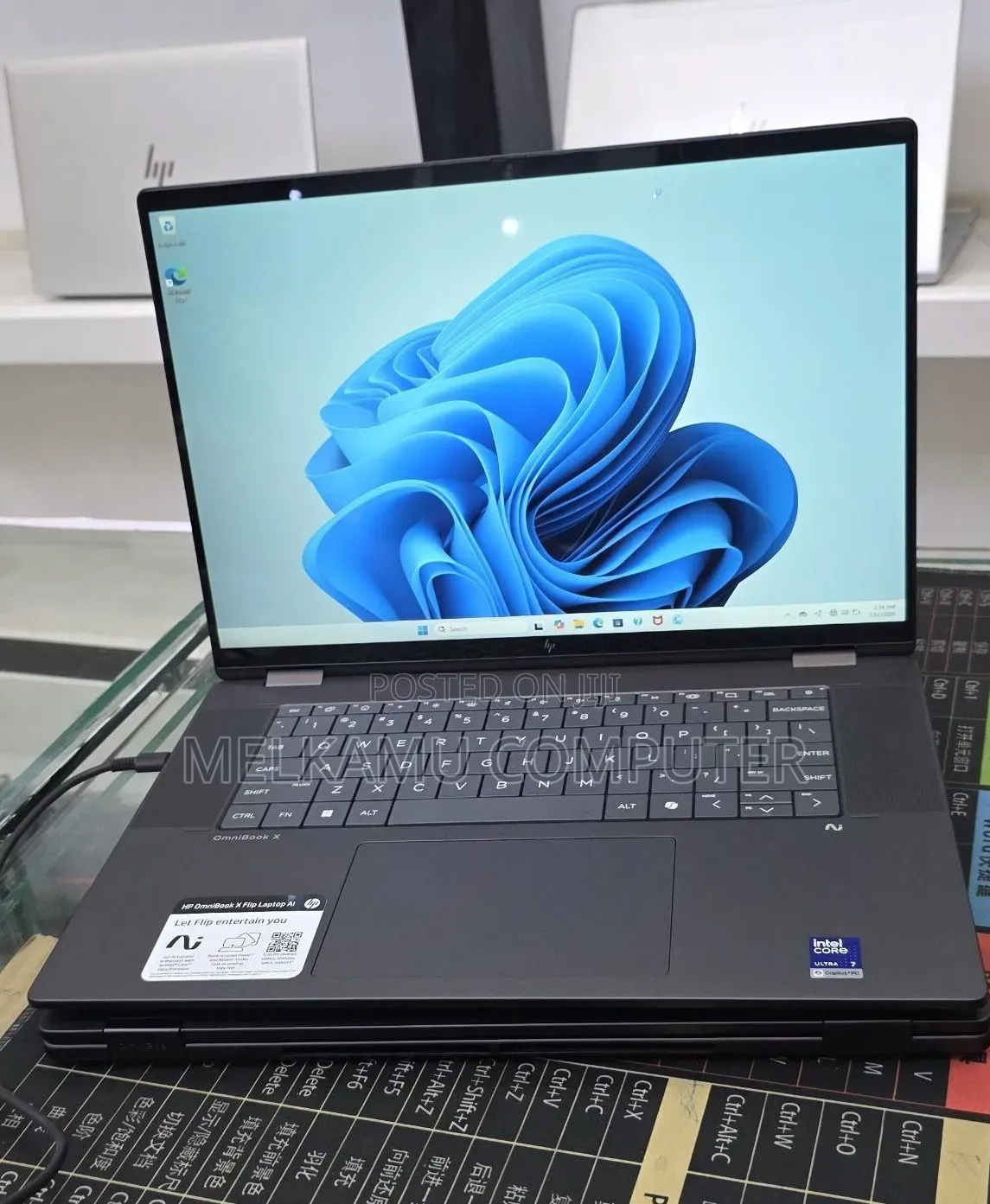 New Laptop HP OmniBook X Flip 16" 16GB Intel Core Ultra 7 SSD 1T