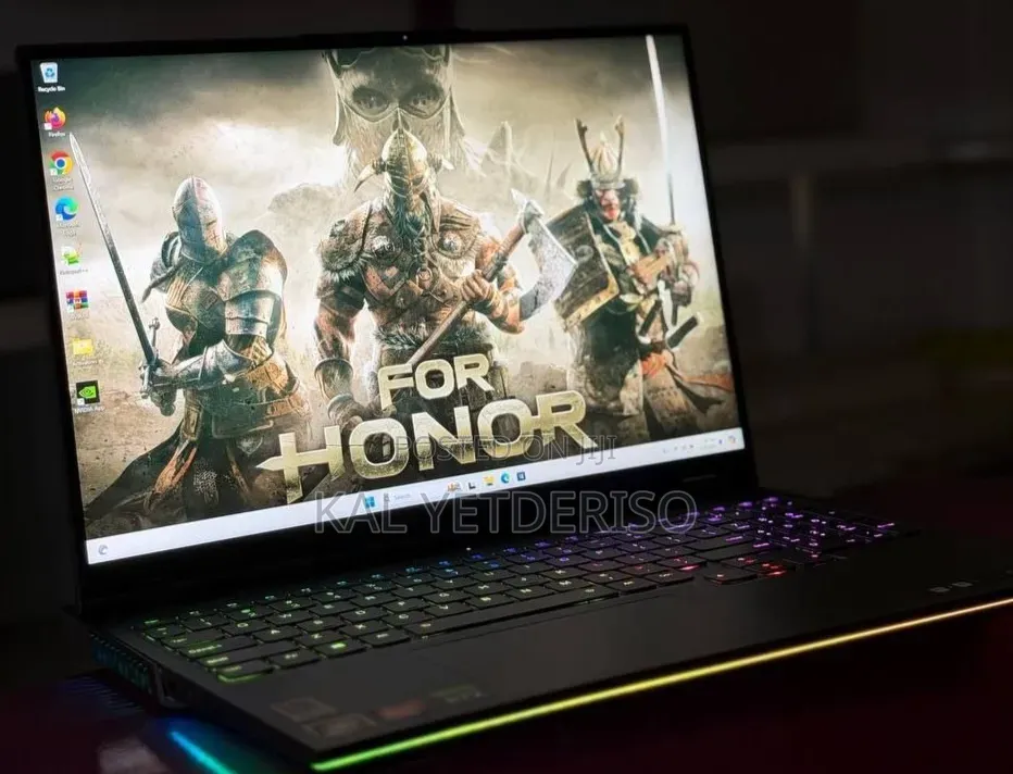 New Laptop Lenovo 16GB AMD Ryzen 9 SSD 1T
