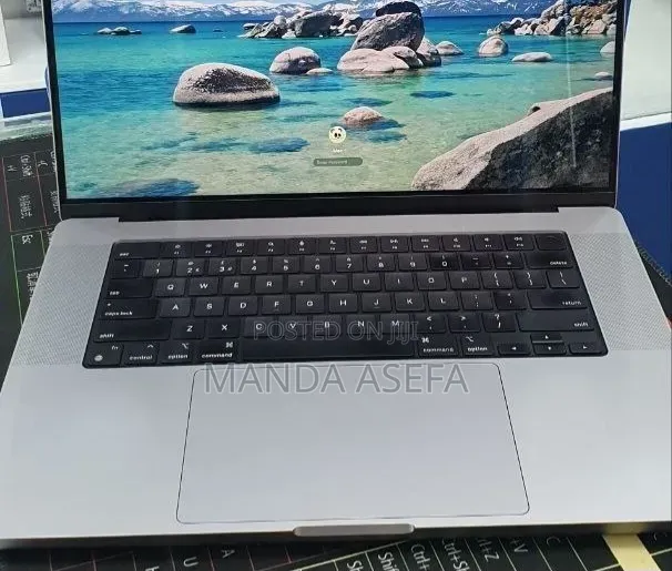 New Laptop Apple MacBook Pro 2021 M1 Max 32GB Apple M1 Max SSD 1T