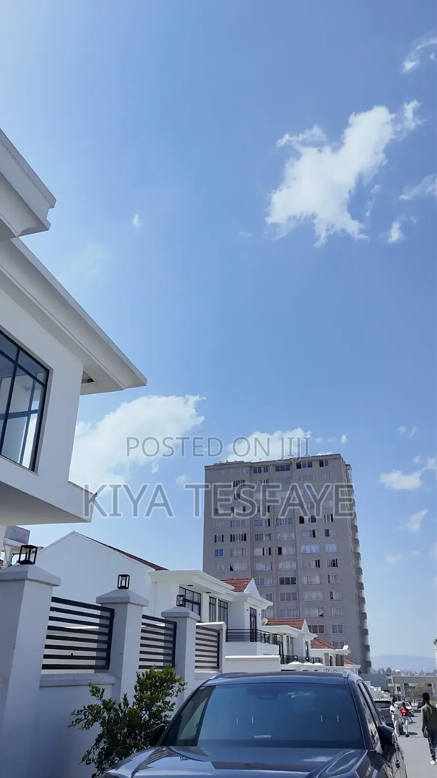 3bdrm Apartment in ሠሚት 72, Bole for sale