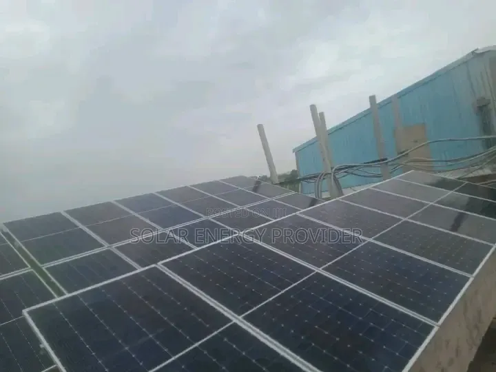30kw Solar Panel Invertor and Lithium Ion Batteries
