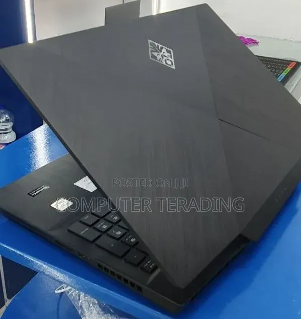 New Laptop HP Omen 17 16GB Intel Core i7 SSD 512GB