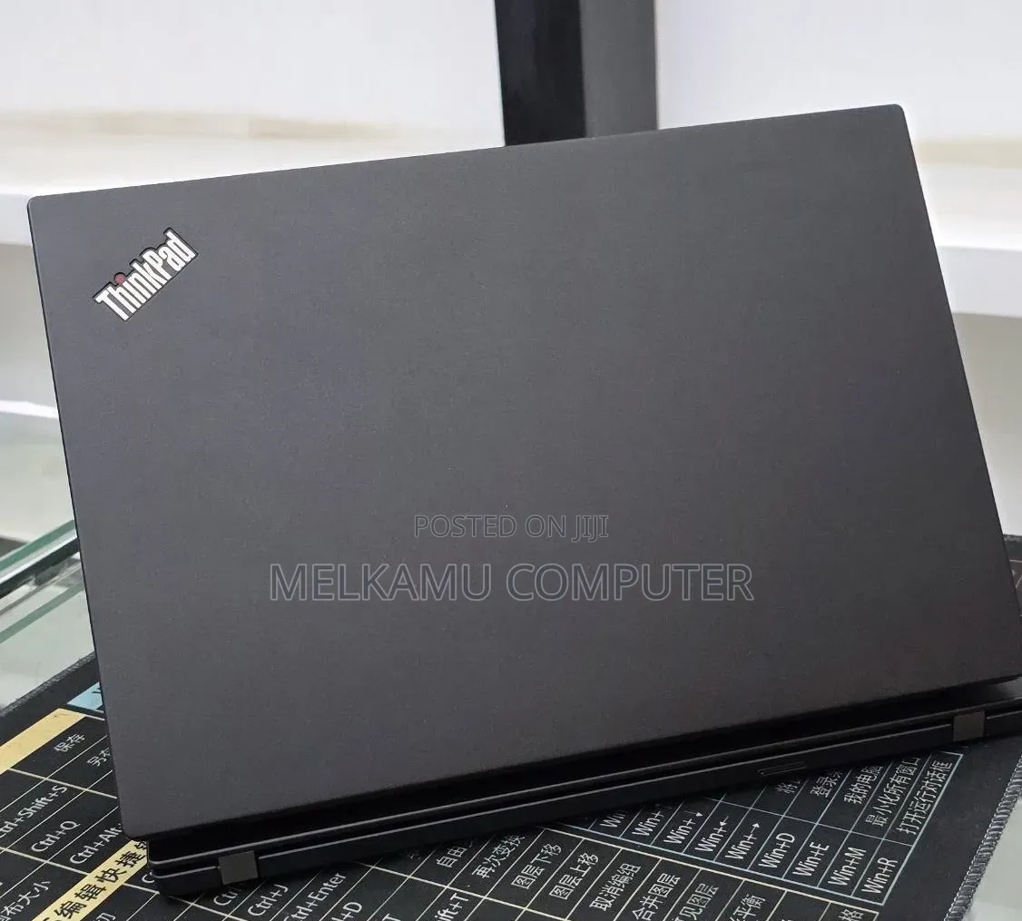 New Laptop Lenovo ThinkPad T14s Gen 2 16GB AMD Ryzen 5 SSD 512GB