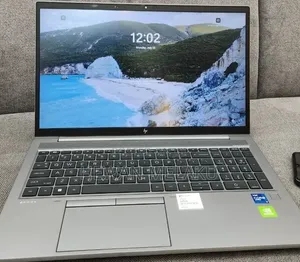 New Laptop HP ZBook 14 16GB Intel Core i7 SSD 512GB