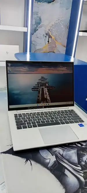 New Laptop HP EliteBook 840 G9 16GB Intel Core i7 SSD 512GB