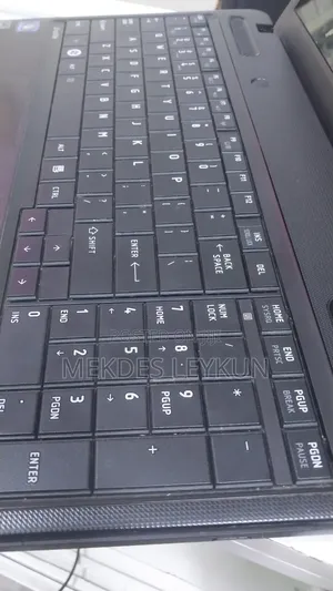 New Laptop Toshiba Satellite C55 3GB Intel Pentium HDD 500GB