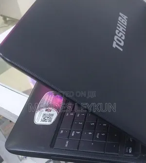 New Laptop Toshiba Satellite C55 3GB Intel Pentium HDD 500GB