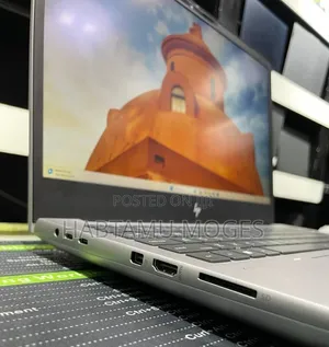 New Laptop HP ZBook Power G7 32GB Intel Core i9 SSD 512GB