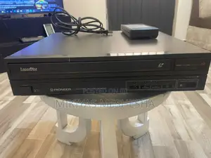 Laser Disk Player LDV 2000