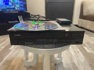 Laser Disk Player LDV 2000