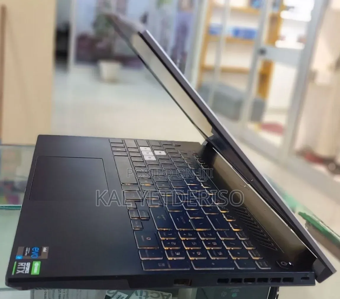 New Laptop Asus TUF Gaming F15 16GB Intel Core i7 SSD 512GB