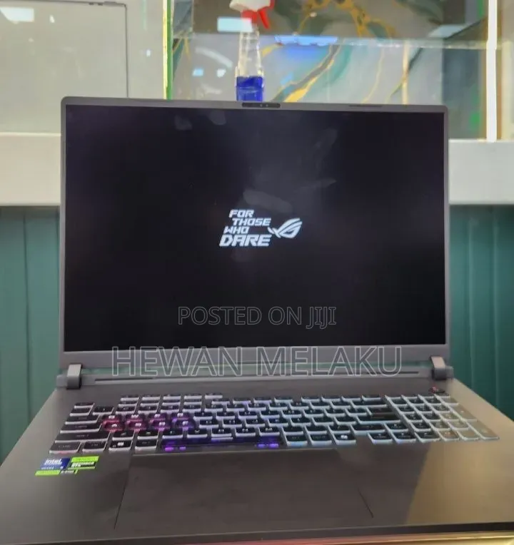 New Laptop Asus ROG Strix G18 32GB Intel Core Ultra 9 SSD 2T