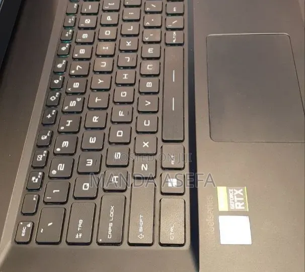 New Laptop MSI GP75 Leopard 16GB Intel Core i7 SSD 1T