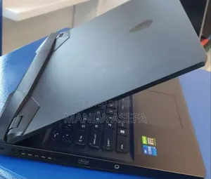 New Laptop MSI GP75 Leopard 16GB Intel Core i7 SSD 1T