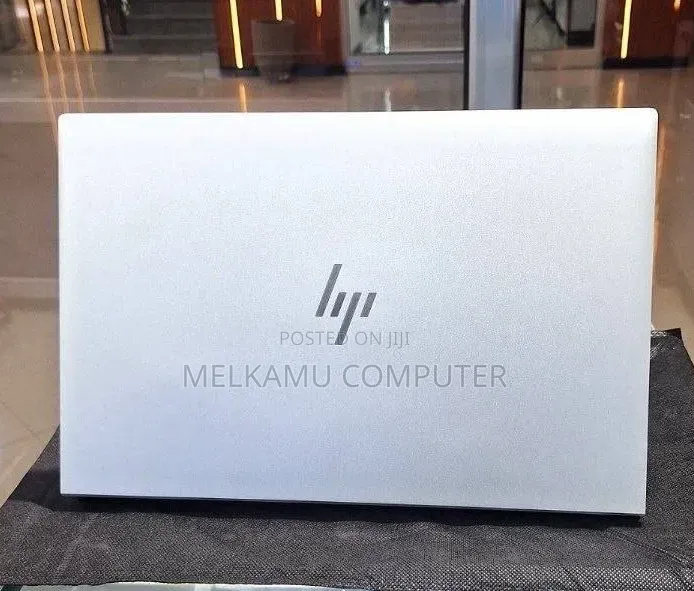 New Laptop HP EliteBook 840 G8 16GB Intel Core i5 SSD 512GB