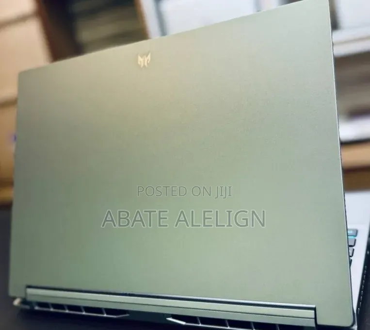 New Laptop Acer Predator Helios Neo 16 16GB Intel Core i7 SSD 1T